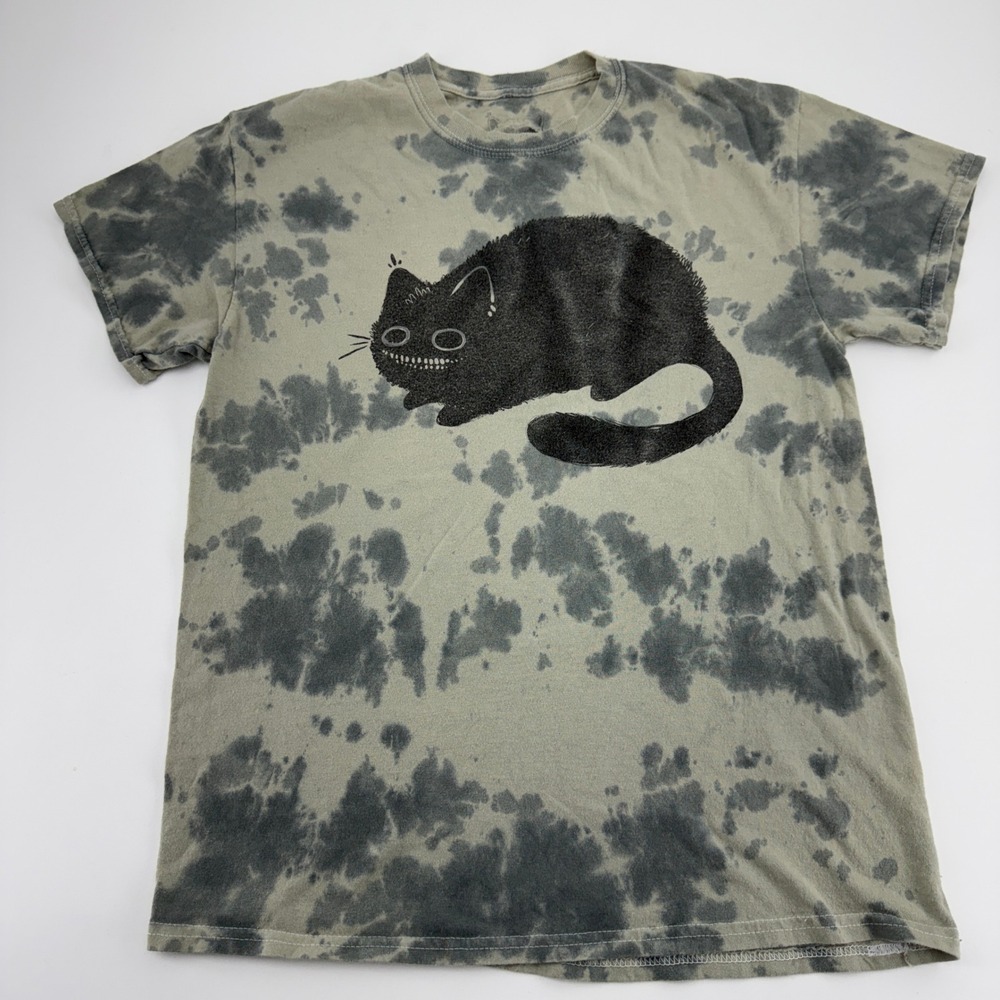 Stephanie Bayles Guild of Calamity Cat Graphic Tie Dye T-Shirt Grey Mens Medium